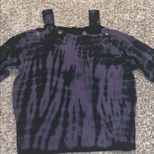 Cold shoulder tie die long sleeve top